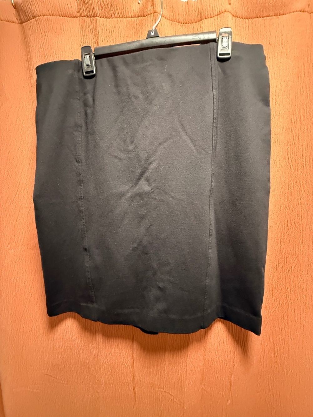 Lane Bryant women's size 16 pull on black pencil skirt